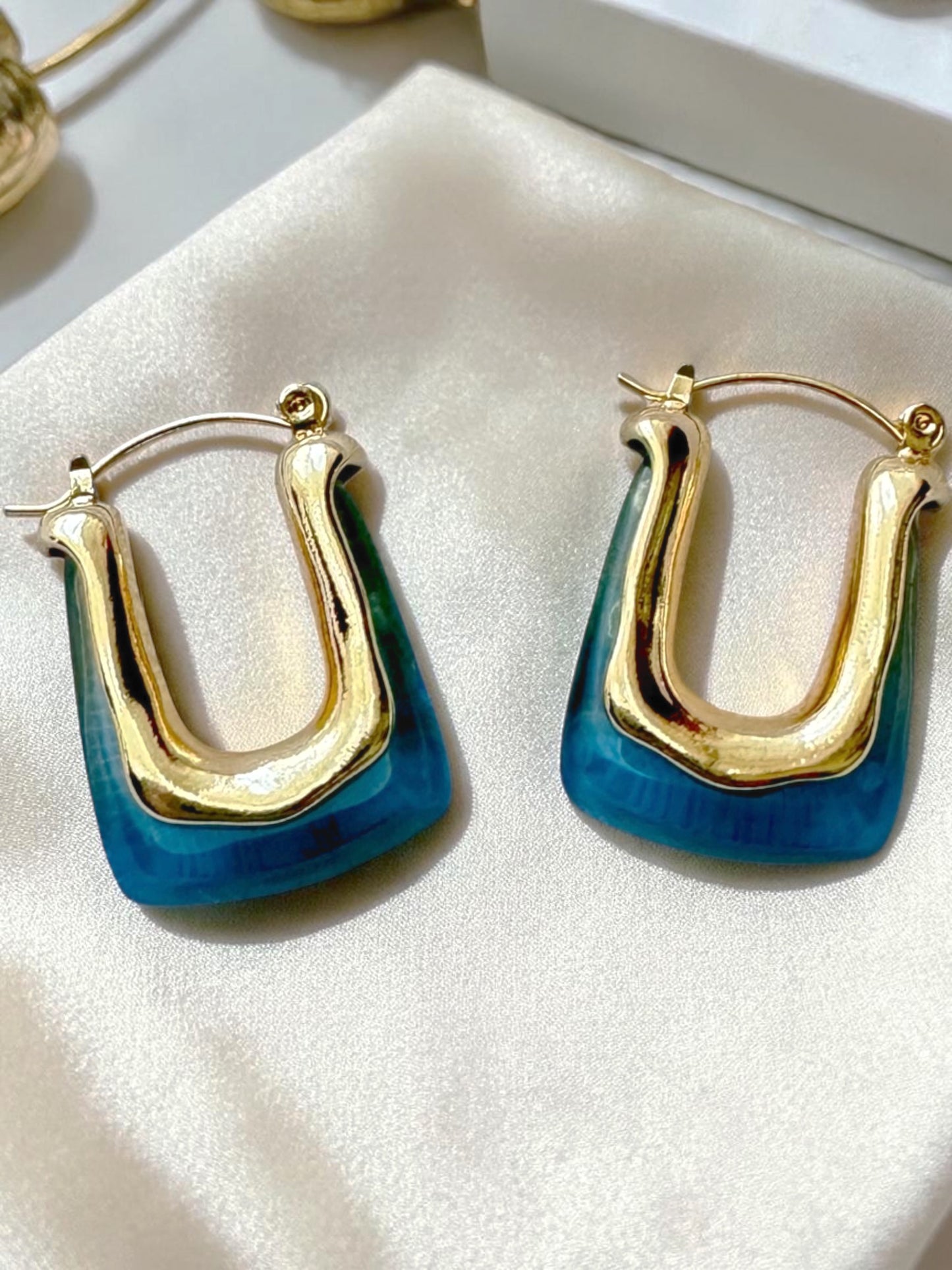 Muse Earrings Collection